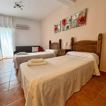 招待所 El Rincon De La Vera 3*